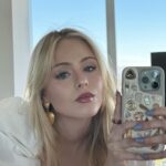 Loreto Peralta Instagram – Heart earrings forever 💙