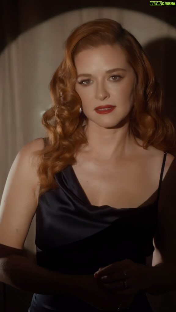 Sarah Drew Instagram - One more from Saturday night! Check out this amazing video from @paul.hattfield ! Hair by @dannidoesit makeup by @courthart1 photos by @justinnunezstudio ! What a fun pre party shoot!!! #emmyawards