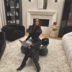 Olivia Culpo Instagram - How is it already the middle of January 🫠🫠🫠