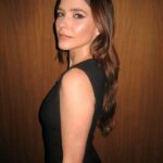 Sophia Bush Instagram - The night before ✨ Such a joy to celebrate this year’s incredible storytellers. Danced in vintage with friends and a buddy of 20 years on my arm (swipe!)

How wild it is that after our first show together, we’re costars again @bryangreenberg! I can’t wait for the world to see @junction_film. #TheNightBefore #Junction #JunctionFilm #EmmysWeekend