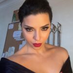 Merve Boluğur Instagram - @eminegunes @egconturemakeup makyaj❣️..hazır mıyım:)