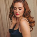 Sarah Drew Instagram - I had such a blast doing this photo shoot with @justinnunezstudio before heading out to the #eveningbeforeemmyparty ! @dannidoesit (hair) and @courthart1 (makeup) absolutely amazed me with their old Hollywood glam!! Thank you @aliraegroves for being the best date ever!!!! Love you so much!