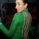 Amina Khalil Instagram - Full of joy on the way to JOY AWARDS 2024 ! 
@joyawards.official @riyadhseason 

Had so much fun bringing this look to life ! 💚 
Full look by @givenchy 
Diamonds by @graff @attarunited 
Styled by @mohamedashraff 
MUA @nohaezzeldinmua @charlottetilburyarabia 
Hair @alsagheersalons @shekooo160
