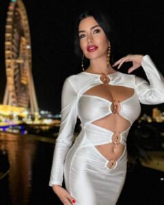 Lamitta Frangieh Instagram - Friday night out @FashionNova 🤍
“ joele cut out maxi dress white “
.
.
.
#fashionnovadress #fashionnovaembassador #fashionnovacurves #fashionnovadress #fashionnovafit #usa#lamittafrangieh
