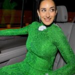 Amina Khalil Instagram - Full of joy on the way to JOY AWARDS 2024 ! 
@joyawards.official @riyadhseason 

Had so much fun bringing this look to life ! 💚 
Full look by @givenchy 
Diamonds by @graff @attarunited 
Styled by @mohamedashraff 
MUA @nohaezzeldinmua @charlottetilburyarabia 
Hair @alsagheersalons @shekooo160