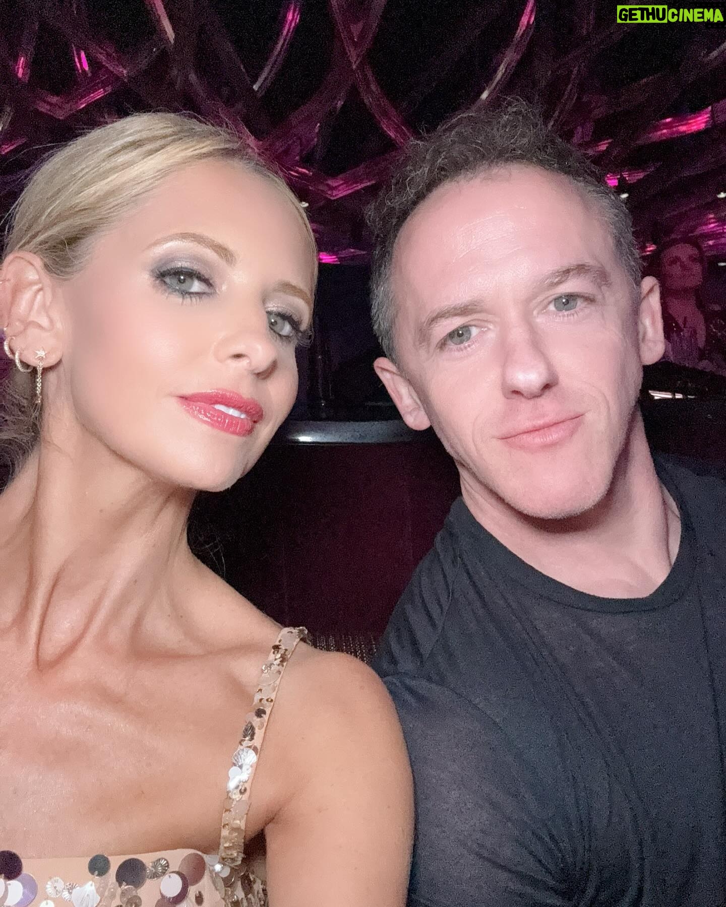 Sarah Michelle Gellar Instagram - Vegas high!! If you can, go see @kylieminogue at @venetianvegas The theatre they built @voltairelv is amazing. It’s a major vibe. Best night with my boys and the woman I call #mother