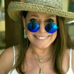 Susana Vieira Instagram - Desejo a todos uma boa semana com saúde e trabalho !!!!🌺🌺🌺