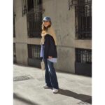 Paula Echevarría Instagram - 𝕄𝕒𝕕𝕣𝕚𝕝𝕖𝕒𝕟𝕕𝕠🐻

Camisa, blazer, gorra y sudadera #PaulaEchevarriaXPrimark @primarkpr.es 
Jeans @stradivarius 
Sneakers @converse 
Bolso @versace