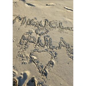 Paula Echevarría Instagram - Feliz cumpleaños MI AMOR!!! 🥳 
Qué orgullosa estoy de ti.. gracias por querernos y cuidarnos como lo haces.. Eres el mejor novio y papichulo del mundo! Y cada año que pasa me gustas más! 🤤
Te amamos hasta el infinito y más allá! 🚀♥️🌹🔐
@migueltorres