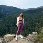 Fabiola Guajardo Instagram - Take time to recharge your body, mind & soul ⛰️✨
@alo @aloyoga