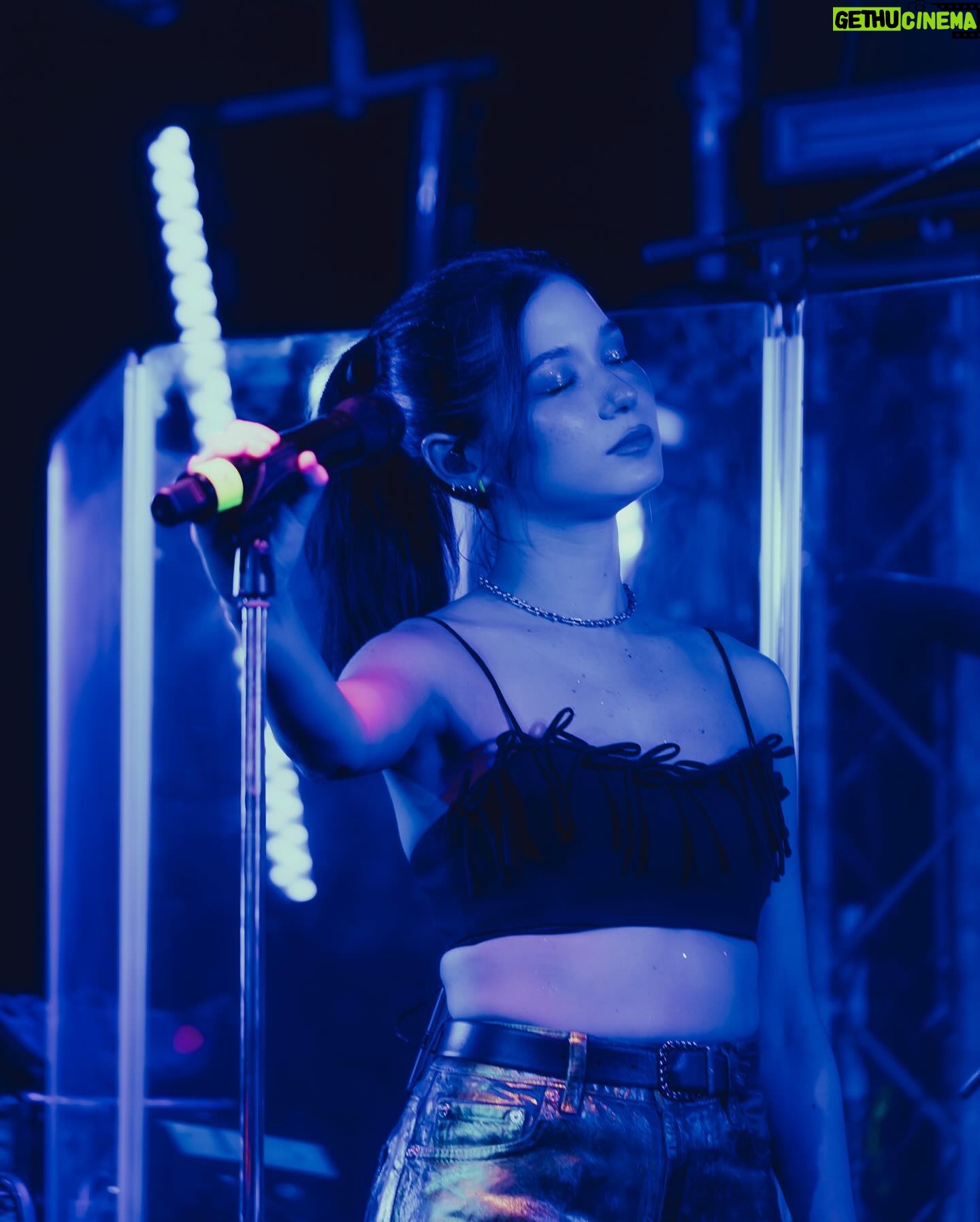 Violette Wautier Instagram - I had so much fun with you Brisbane💜