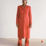 Issa Rae Instagram - Had the absolute pleasure of speaking with prolific author, @oteghauwagba for @portermagazine
—
Photographer: @deirdredeirdredeirdre
Stylist: @herinchoi1
Hair: @felicialeatherwood 
Makeup: @joannasimkin 
Art Director: @lizzy.cooney