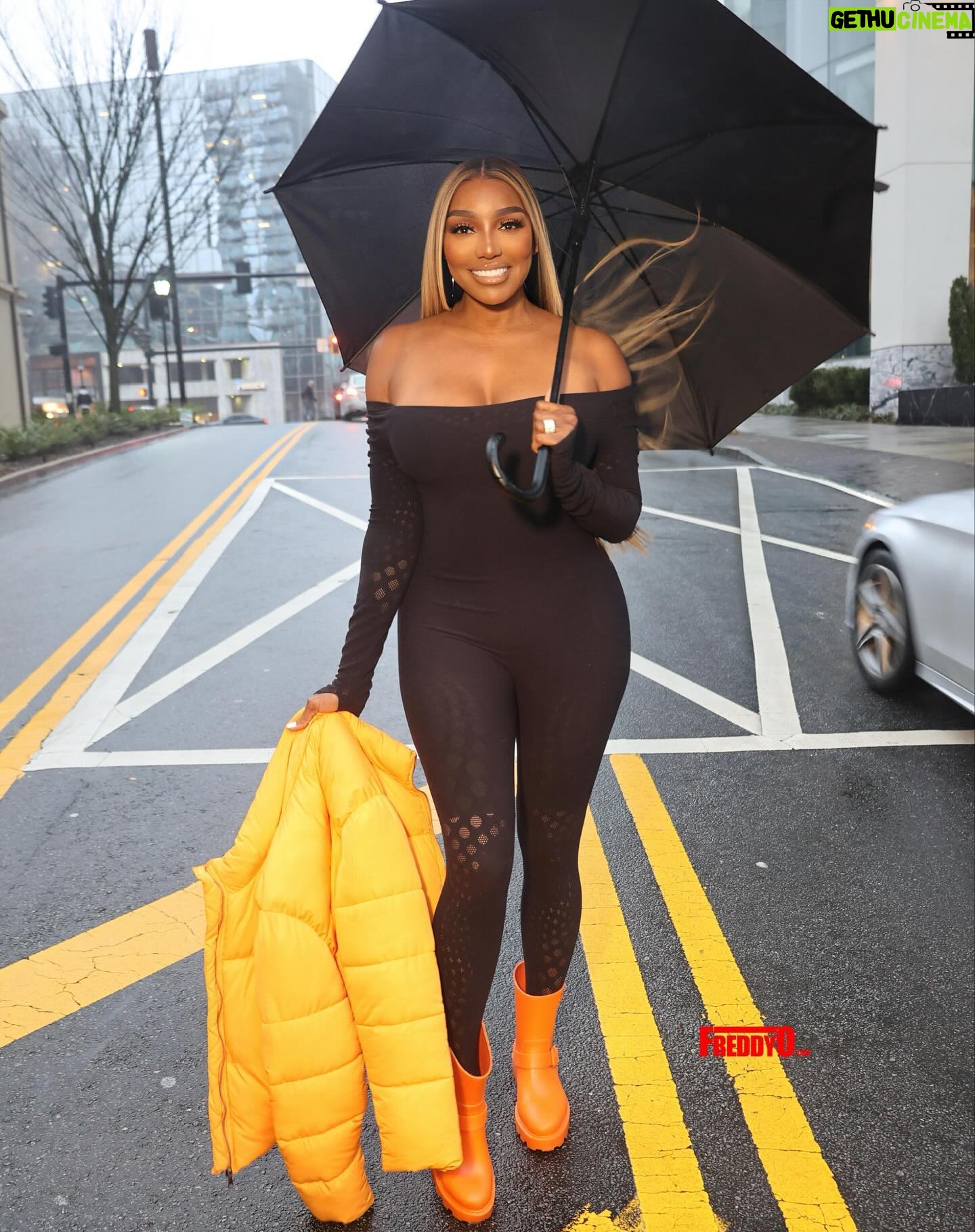 NeNe Leakes Instagram - SWIPE: When itโs cold outside, who are you holding ๐