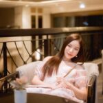 Worranit Thawornwong Instagram - ☺️💗 #ToryBurchSS24
#ToryBurchThailand