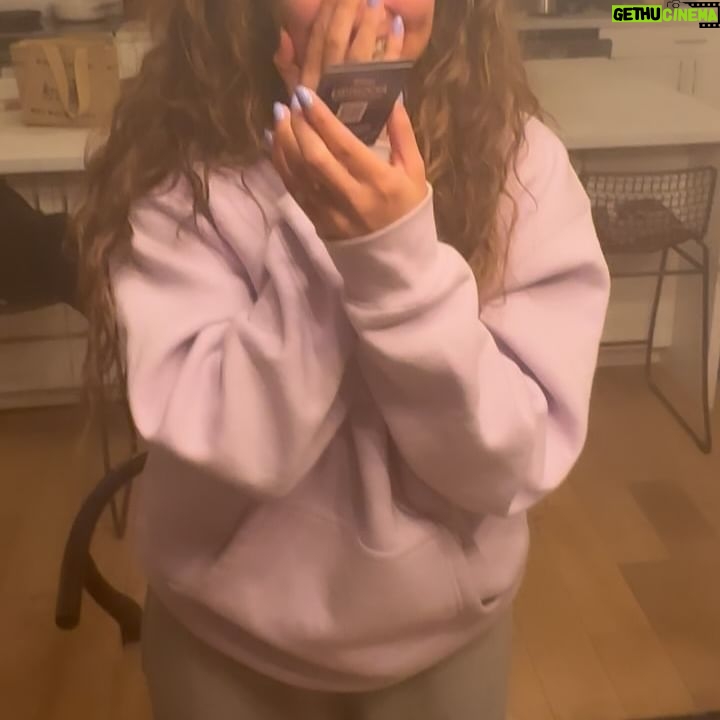 Tori Kelly Instagram - ✨iii think i likethislittlelife✨