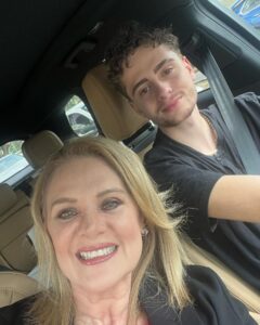 Erika Buenfil Instagram - La del domingo. Con mi persona favorita. Te amo mi Nic @nico.buenfil
