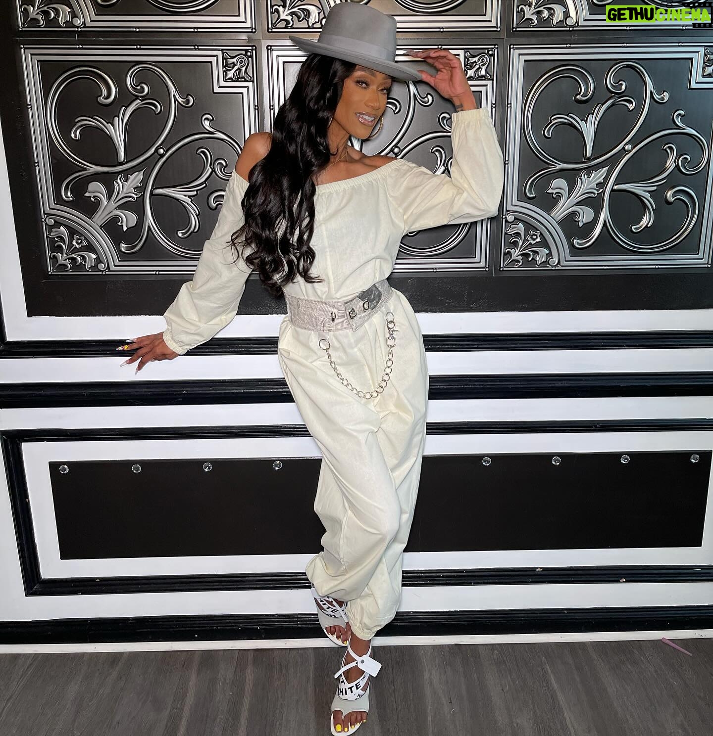 Tami Roman Instagram - Happy #FlashbackFriday 😂😂😂