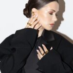 Anna-Maria Sieklucka Instagram - Nazywam ten rok - rokiem ósemki. Czas początków i nieskończoności, przeplatającymi się marzeniami wraz z wyzwaniami, spokojem ducha i spontaniczności. 
Nie mogę doczekać się lutego i wydarzeniami, które będą miały miejsce 🤍
Ostatnio ładowałam baterie w Andaluzji, dziś wita mnie słoneczna Polska, a jak myślicie które destynacje przede mną..? 🤍
Pięknego tygodnia Drodzy 🌠
.
.
.
📸 @skotnickann 
💄 @horeshko__ 
styl @epuzer