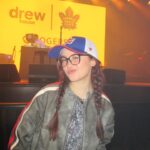 Anna Cathcart Instagram - an all star start to an all star weekend @nhl @justinbieber @drewhouse #NHLallstar