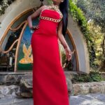 Cynthia Bailey Instagram - Today is National #WearRedDay. Join me in supporting women raising awareness that cardiovascular disease is the No. 1 killer of women.❤️

#nationalwearredday 
#cynthiabailey 
@goredforwomen
@americanheart