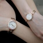 Esther Supreeleela Instagram - วาเลนไทน์ไม่มีอะไรจะให้ นอกจากนาฬิกาคิ้วท์ๆจาก GUESS บอกเลยว่านาฬิกาคอลเลคชั่นวาเลนไทน์เค้าน่ารักมาก ใส่แล้วใจฟูขึ้นมาเลย 😆💖แถมมาคู่มีโปรลดเพิ่มด้วย จะคู่แฟน คู่พี่น้อง หรือคู่เพื่อนซี้ก็พากันไปช้อปได้เลย

@guess
@guesswatches 
@guessthailandclub 

#loveguessthailand #guesswatches