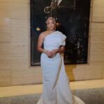 LeToya Luckett Instagram - ✨COLLECTIVE✨

It was a great pleasure to be amongst my peers as we honored 2 icons @mariahcarey & @lennykravitz at @blackmusiccollective. Thank you to my beautiful friend @valeisha & @recordingacademy for having me. Baabbbyyyy!! We had a time! You awwwreaady know what happens when me & the homie @bryanmichaelcox hear UGK @bunb 🤘🏾. Shout out to my fav the lovely @lovealexisley 😘

Styled by|| @icontips 
Makeup by|| @jamesmichaelartistry 
Hair by || @hair4kicks 
Photographer || @evision_photoz
