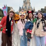 Violette Wautier Instagram - Can’t get enough of Disney💜

#JapanGubSangSeeGubPeekTiSuaySuay #FriendsFlyTH