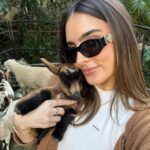 Kyle Richards Instagram - Family and baby goats. What more could one ask for? 🐐 🩷 #happybirthdayphoenix