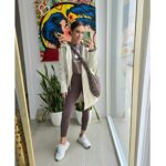 Paula Echevarría Instagram - A este conjunto de mi colección para @primark casi puedo llamarlo uniforme! 😅

#LavarYPoner
#EnBucle
#PaulaEchevarriaXPrimark