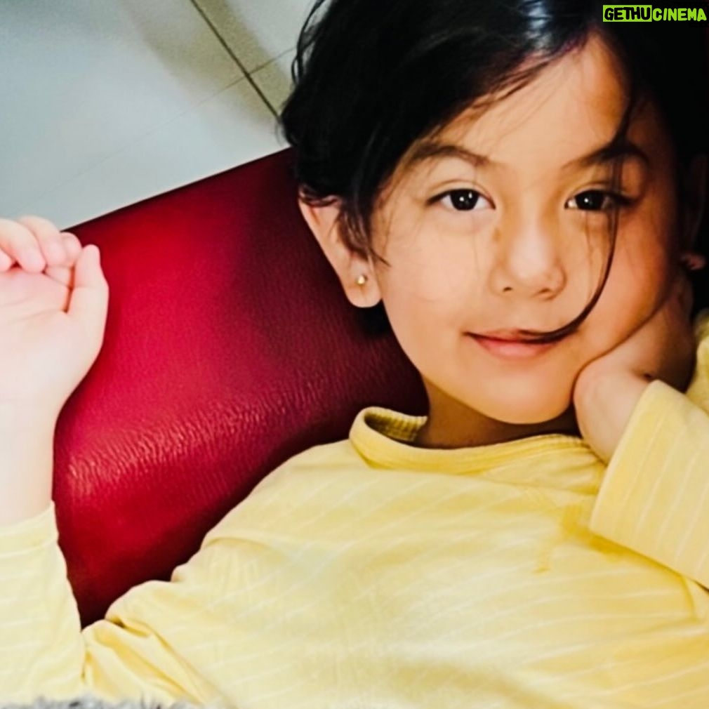 Beauty Gonzalez Instagram - I Want Another One Please!!💜
My baby is growing crazy fast.
Now 8 years old and I miss her Chubby Cheeks.
Check out her instagram account and scroll down to see how fast she’s grown.
@oliviainescrisologo 🩵