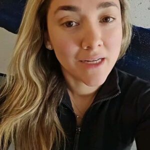 Sherlyn Instagram - Si les pidiera una lista con las 5 personas más importantes de su vida y las 5 personas a las que más aman, estaría su propio nombre ahí? Si no es así los invito a honrarse, a ponerse como prioridad y a amarse cada día más.