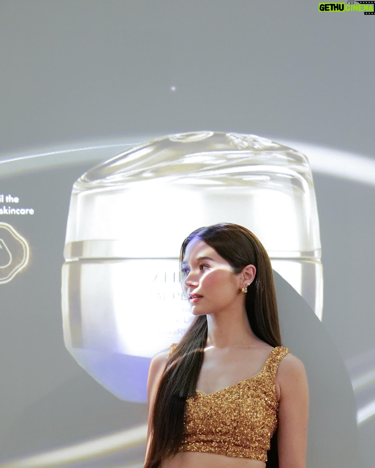 Violette Wautier Instagram - Celebrate the limitless potential within us all with the launch of NEW VITAL PERFECTION at the 1st ever Shiseido Asia Pacific regional event “Journey of Potential”🎉
And I’m more than honored to be Friend of Shiseido VITAL PERFECTION 🥰
มาร่วมค้นพบศักยภาพที่ดีที่สุดของผิวไปกับสูตรใหม่ ที่ดีกว่าและทรงประสิทธิภาพกว่าที่เคยของผลิตภัณฑ์กลุ่ม VITAL PERFECTION
At Parc Paragon till 4 February 2024
#VitalPerfection #ShiseidoThailand #PotentialHasNoAge