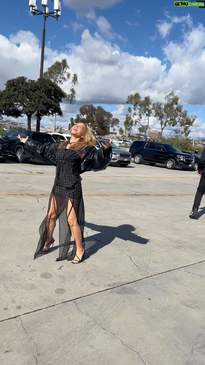 Kylie Minogue - 235.4K Likes - I HAD to!!! CLASSIC!!! Excited to be celebrating @jonbonjovi at @musicares 🩶🎤 WHOOOHHHOOHHH ….