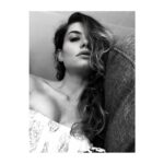 Alinne Moraes Instagram – #selfie 🥐☕️