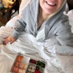 Kelsea Ballerini Instagram - hi. grammys are tomorrow, and goin into it i wanna say in these last ten years ive truly never felt so seen and supported as an artist. rolling up the welcome mat was a gift i gave myself to bookmark and exhale a confusing and difficult time in my life, and it’s become the gift that keeps on giving. thank you for letting this record into your lives and hearts like you have and for championing truth telling, growing up messy, healing, and the art of starting over. this is my fourth grammy nomination, but my first where i truly feel like we’ve already won no matter what. so thank you. i’ll see you tomorrow. and then soon. 🤍