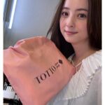 Nozomi Sasaki Instagram - 徹子の部屋の収録時に頂いた徹子さんグッズ💗
どれもとても可愛い！