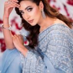 Bidya Sinha Saha Mim Instagram - Happy Valentine’s Day everyone ❤️

Makeup - @signature.look.by.samia 
📸- @syedshahewar.hussain.7