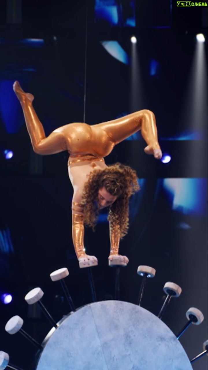 Sofie Dossi Instagram - @sofiedossi's performance was perfection 👏 Watch #AGT: Fantasy League Mondays 8/7c on @nbc and streaming on @peacock.