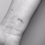 Camilla Luddington Instagram - #Repost @winterstone 
・・・
HEARTS : connecting her family

M : for her mother! 

When you share the loss of a mother you just understand 
Something that others don’t. So if you have I’m sending love to you and know that she’s with you always now!