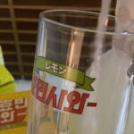 Hyomin Instagram - 요리하기 귀찮아서 아니고 셰푸님 모셔서 그런것도 아니고 진짜 횸사엔 배달음식이 딱이어서 그래. 다들 내맘알지? 무려 4L 펌프볼 첫 개시. 성공적인(?) 횸사 시음 파티 ... ᵔᴥᵔ;