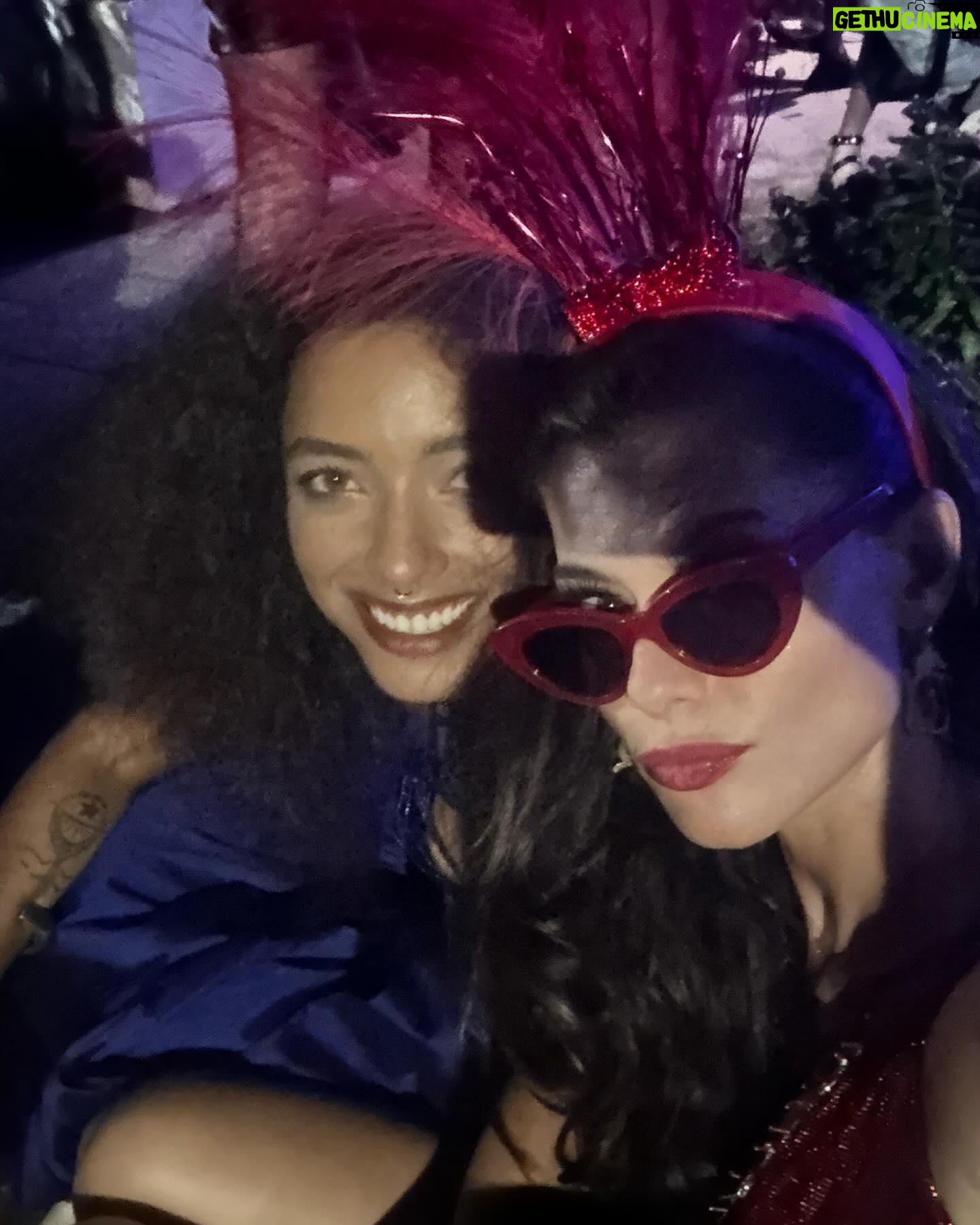 Alinne Moraes Instagram - Baile da Arara ✨🦜🧡 #bailedaarara #bailedaarara10anos Foi lindoooooo @malubarretto & @pedr01gor❣️