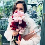 Poppy Delevingne Instagram – A very special Valentines with my Galentines… 
@the_ivy_collection 💘 

Here’s to friendship, sister soulmates & the hangover from hell. @della_vite