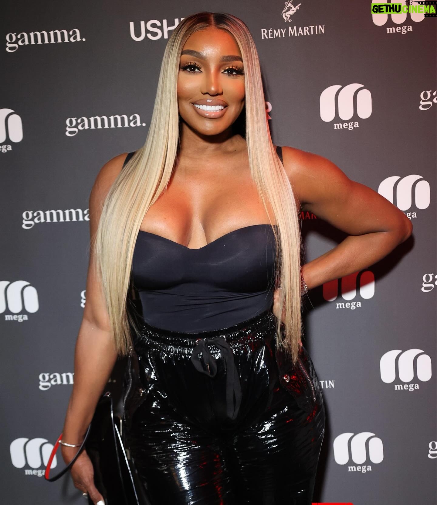 NeNe Leakes Instagram - I don’t get to step out often in Atlanta alone but on my quest for “self love” I decided to do something different so I popped out to support @usher for his listening party. Let me tell ya I am glad I did. I ran into some many old friends I had not seen in a while (check out my story)
Thank yall so much for loving me💋
Congratulations usher
#thepopout
#sheoutside
#queen