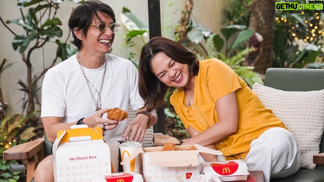 Judy Ann Santos Instagram - Much masaya ang afternoon dates namin with Chicken McDo! Pa-McDelivery na! 💛❤️