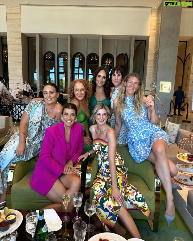 Kate Walsh Instagram - Such a great day with my gals #galentinesday high tea thanks @crownperth 💖💖💖 & @dr.debcohenjones for a gorgeous chat about why our female friendships are so critical…and fun. A lotta fun✨✨✨#gratefulgal