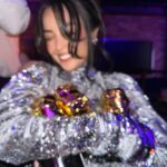 Valkyrae Instagram - I won an award at the Streamer Awards! Been streaming for 9 years now and i will never take for granted how much my life has changed for the better because of gaming and the support given to me by my community. So many more exciting things and projects on the way and manyyyy more streams to come even when I become granny rae :’) ty for watching ty ty ty Ty for this life of mine

Dress @16arlington
Shoes @sam_edelman
Makeup/Hair @tellytyme