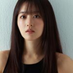 Park Bo-young Instagram - 🖤💜💛

📸 @ahnjooyoung_ 
👗 @with.hyunkyoung 
💄 @b_joeun 
💇‍♀️ @hearts_ultrapeku