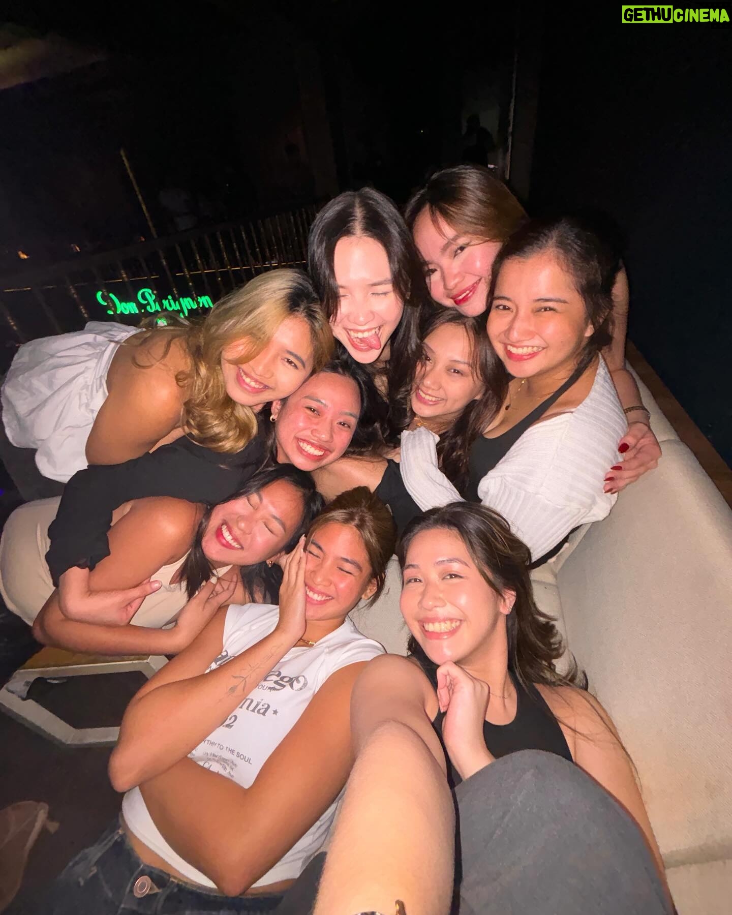 Heaven Peralejo Instagram - Last week’s recap 💌
- 10 years of friendship with my HS barkada. Here’s a rare moment with all of us together. Truly, one of the best nights ever 🥳
- Strolling around Makati with @__cyrus__yoonjae__j.y.j__ after a night out was all I needed ☀️
- Essential post-party session with @driptherapy.co 💆🏼♀️ Gotta detox after those glasses of gin & tonic 🤭🍸
- Sunday brunch out with @paul__0h @__cyrus__yoonjae__j.y.j__ & @_julieisapanda at my new fav resto ☕️
- Embracing my love for tennis, working on improving my consistency 🎾
- Lastly, prepping for a new project so I’m so thankful for the help from @facesculptph in toning my body! Highly recommend giving them a try! 💪🏼