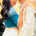 Beauty Gonzalez Instagram - Listen to this beautiful song🤍

“Sandaang Yugto”
Performed by Juan Carlos Galano 
Music/Lyrics: Kiko KIKX Salazar/Derick Gernale
After All OST

AFTER ALL
In Cinemas Nationwide
February 28

With @iamkelvinmiranda 
@teejaymarquez 
@devonseron 
@tartcarlos 
Directed by @aalixjr