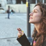 Özge Özpirinçci Instagram - Tarihi Yarımada İstanbul’un en güzel yeri! Set olduğu zaman gitmek de keyifli tabii ama boş günde manitayla gezmek gibisi yok ❤️💜
Reklam